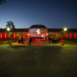 große orangerie schloss charlottenburg vorgarten bei nacht