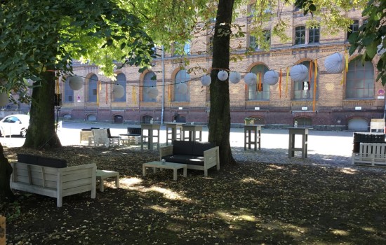 Magazin in der Heeresbäckerei Innenhof Terrasse