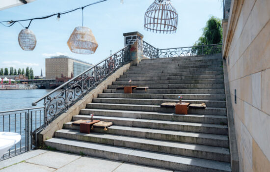 2023-07-01-Berlin-Locationshooting-Hochzeit-freie-Trauung-RIVO-May-Ayim-Ufer-9-offenblende-LUAD-0001